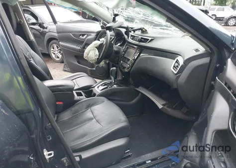 2015 Nissan Rogue Sl z USA, uszkodzony, nr VIN 5N1AT2MV9FC908429